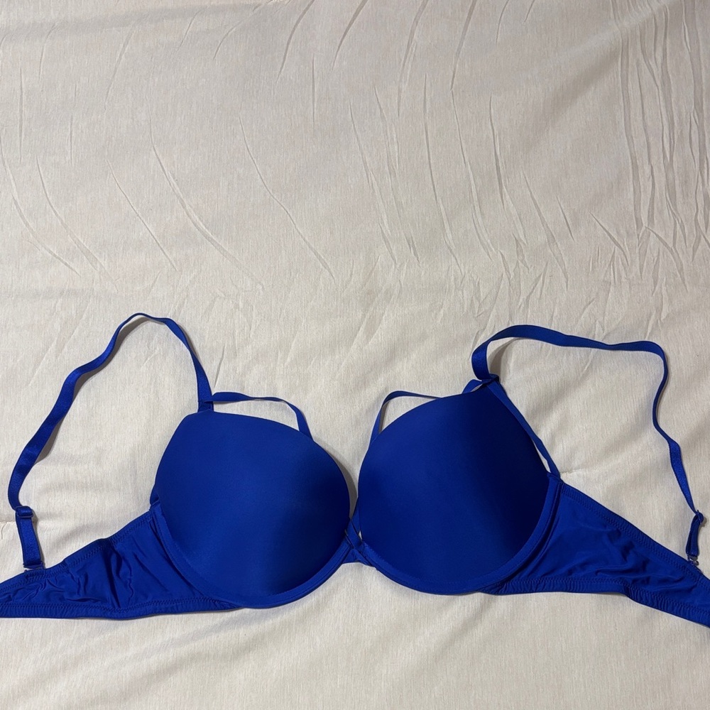 Victoria's Secret Royal Blue Push-Up Bra - Picture 2 of 2